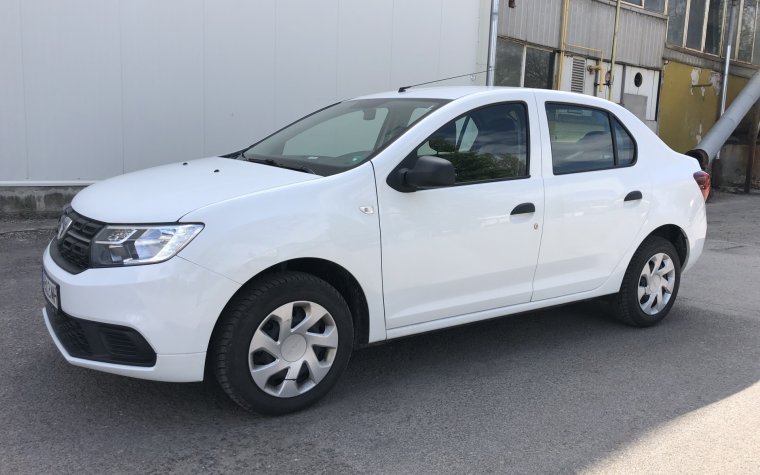Renault Symbol компактен