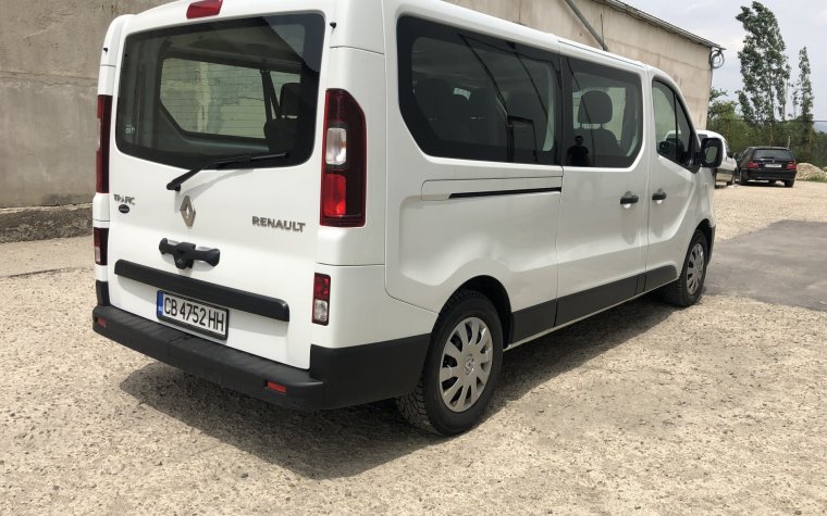 Renault Trafic 8+1 Бусове