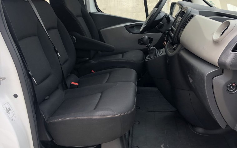Renault Trafic 8+1 Бусове