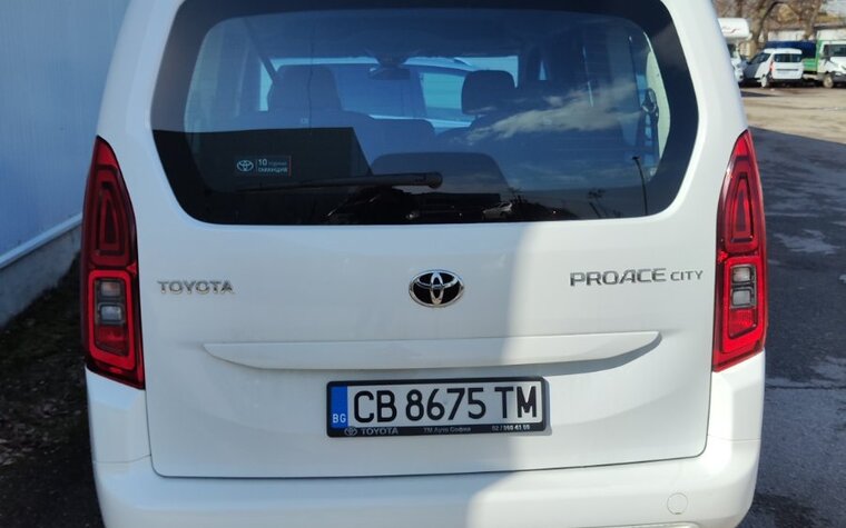 Toyota ProAce City Verso 6+1 Ванове/Комби